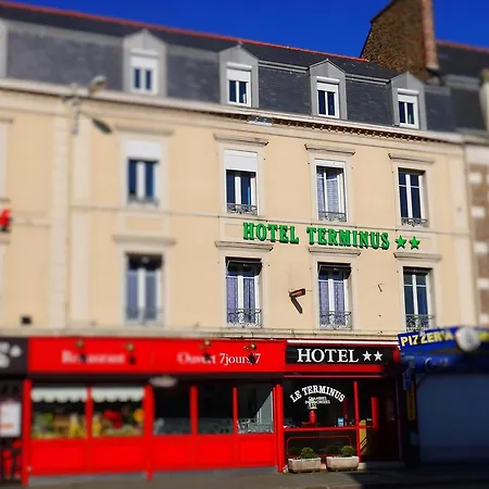 Terminus - Gare 2*