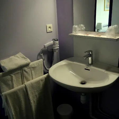 Terminus - Gare Hotel 2*
